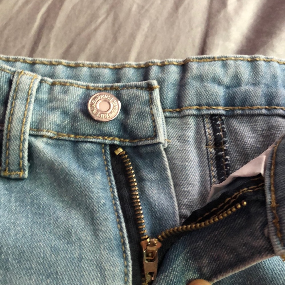skirt - Picture 3 of 4